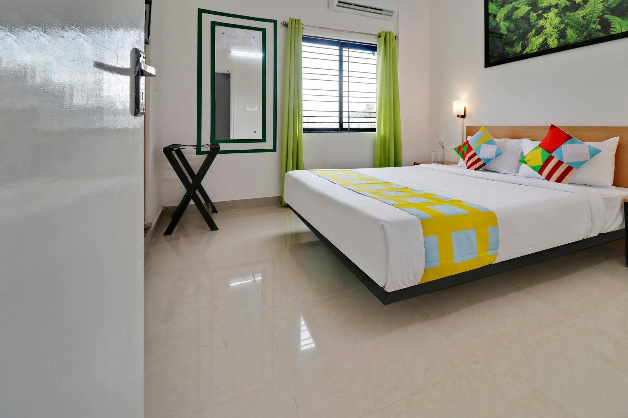 Hotel O Leva Homes Near Baiyappanahalli Metro Station Bangalore Exteriör bild