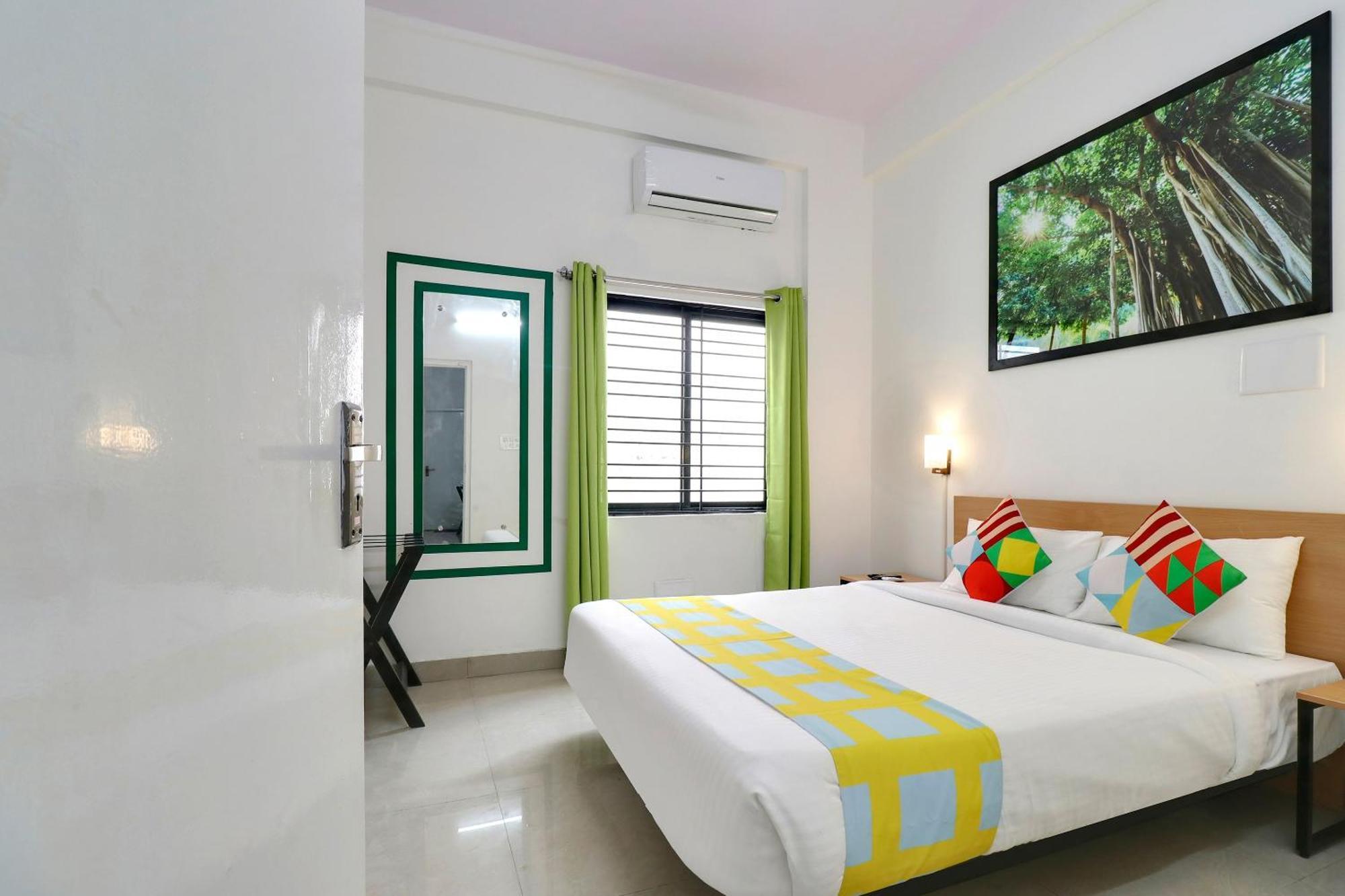 Hotel O Leva Homes Near Baiyappanahalli Metro Station Bangalore Exteriör bild
